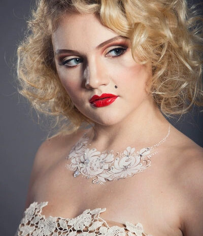  NATALIJOS PAVLOVOS MOKYMAI VIZAŽISTAMS “RETROSPEKTYVA”